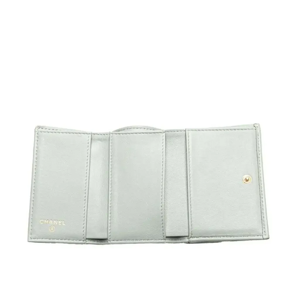 CHANEL Gray Lambskin Leather Wallet